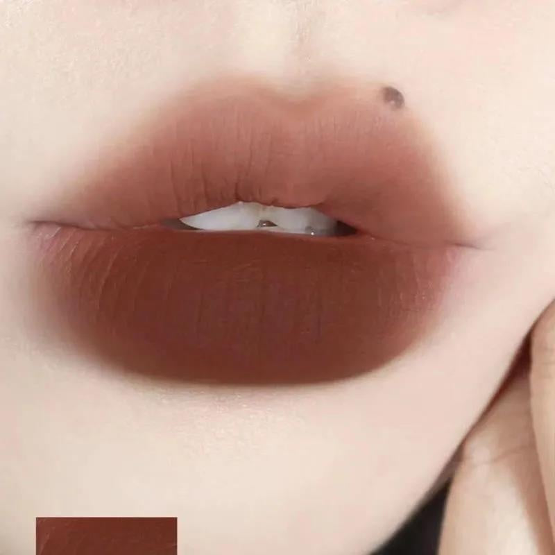 Velvet Luxe Lip Lacquer – Rich Colour, Lasting Soft Mist Finish