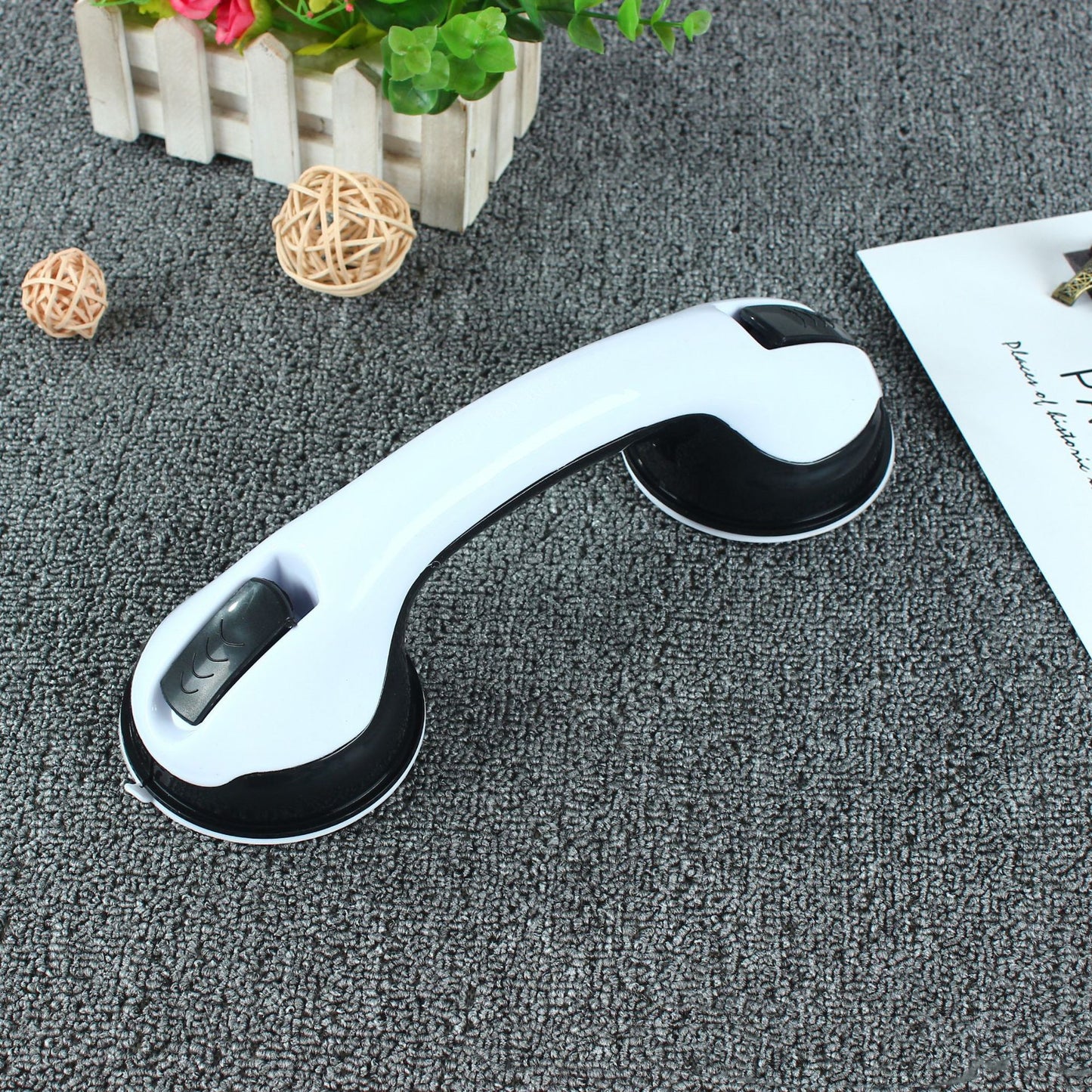 Portable Suction Grab Handle for Bathroom, Shower, Glass, and Doors – No Drill Safety Support Rai