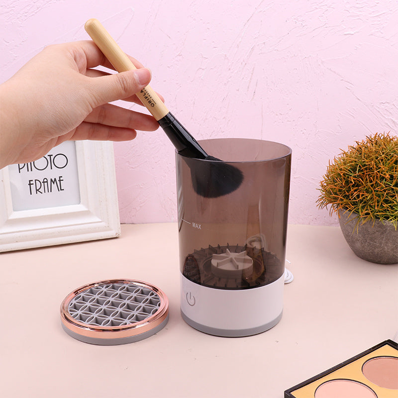 ✨ Portable Electric Makeup Brush Cleaner – USB Rechargeable & Travel-Friendly