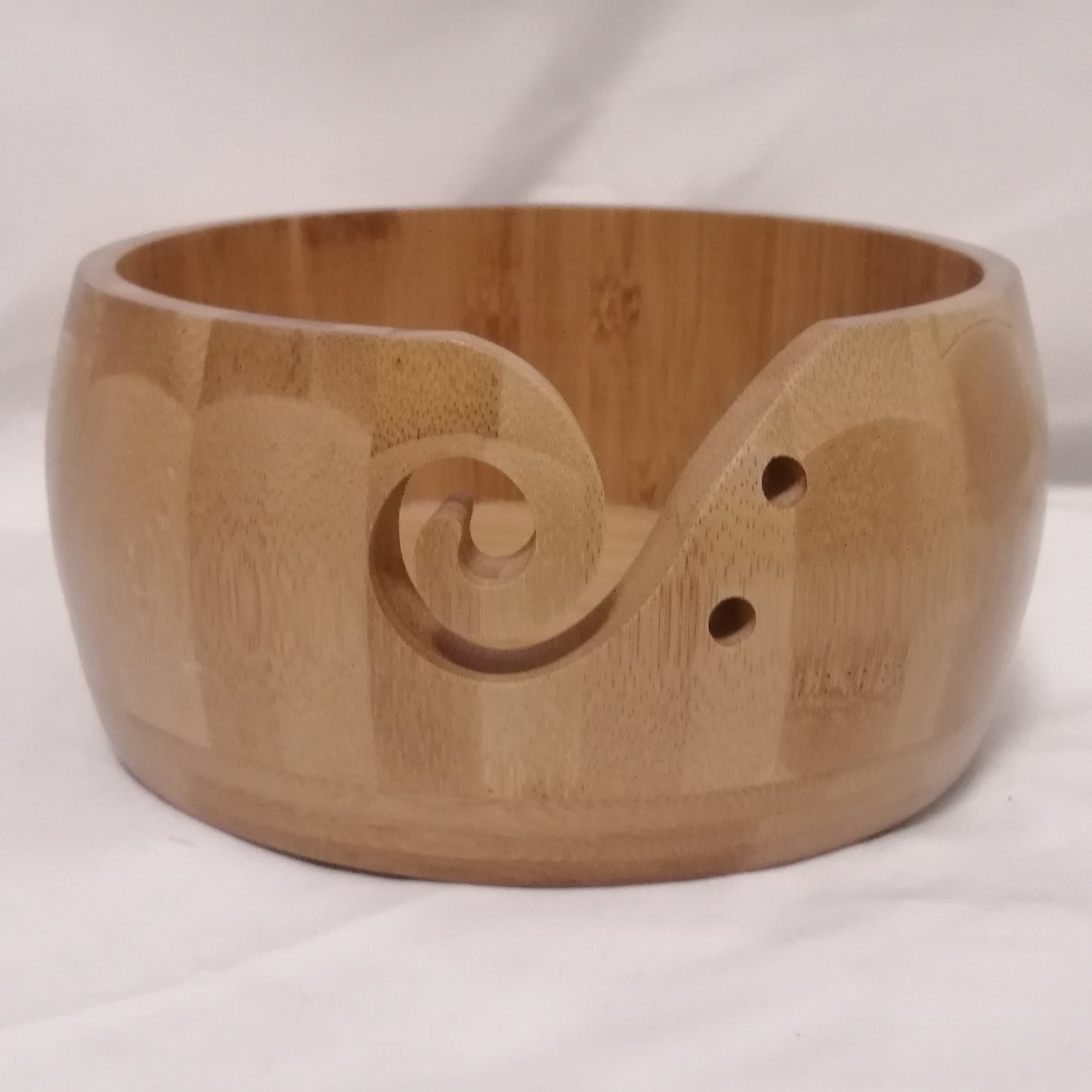 Handcrafted Wooden Yarn Bowl – Portable Wool Holder with Holes for Tangle-Free Knitting & Crochet